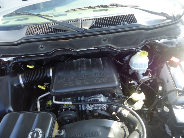 2003 Dodge Ram 1500 Sahara 4X4