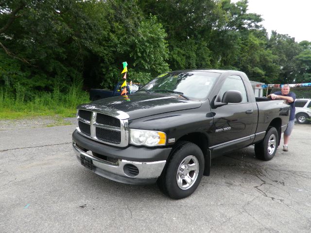 2003 Dodge Ram 1500 Sahara 4X4