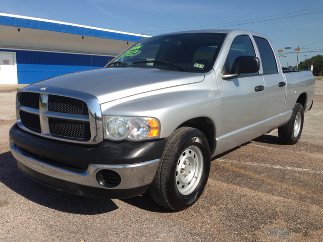 2004 Dodge Ram 1500 4dr LX 4WD Auto