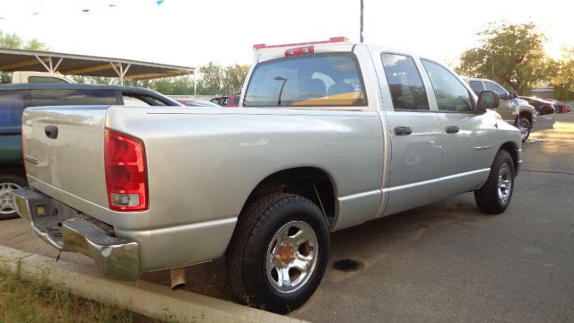 2004 Dodge Ram 1500 LS ES