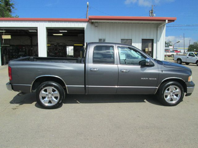 2004 Dodge Ram 1500 LS ES