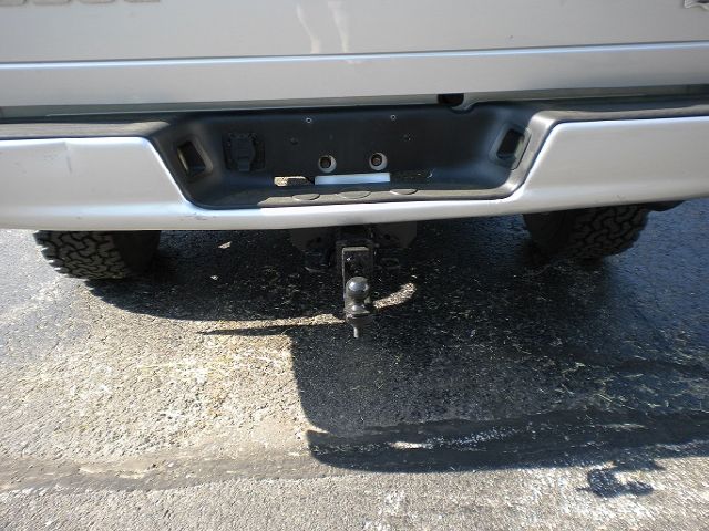 2004 Dodge Ram 1500 4d Wagon AWD