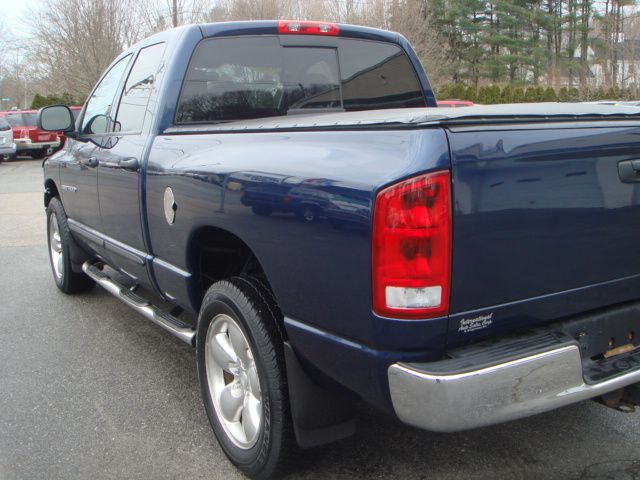 2004 Dodge Ram 1500 Collection Rogue