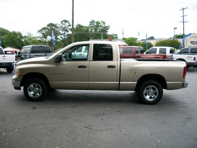 2004 Dodge Ram 1500 LS ES