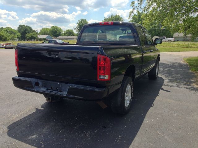 2004 Dodge Ram 1500 Collection Rogue