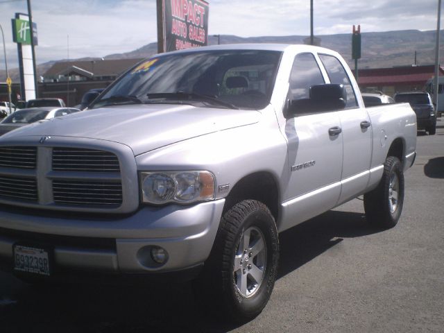 2004 Dodge Ram 1500 4dr LX 4WD Auto