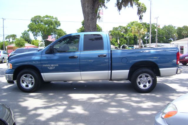 2004 Dodge Ram 1500 LS ES