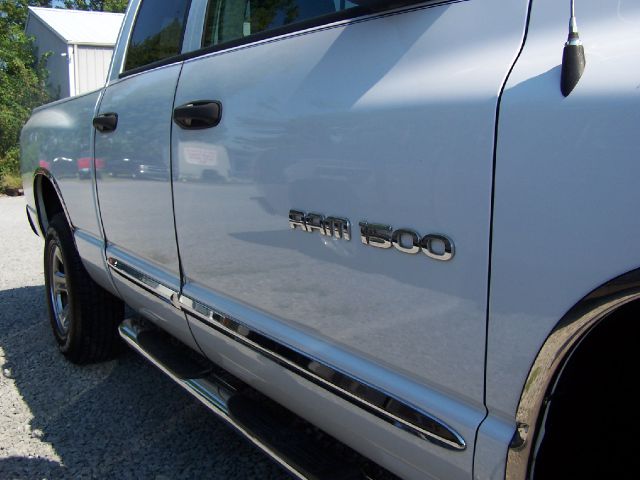 2004 Dodge Ram 1500 Collection Rogue