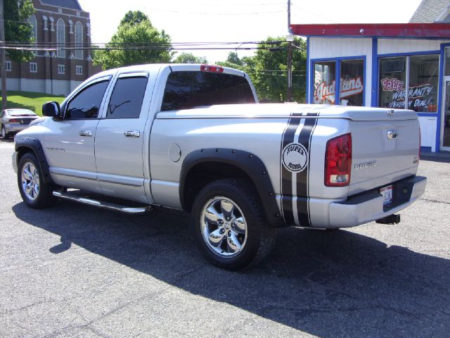 2004 Dodge Ram 1500 LS ES