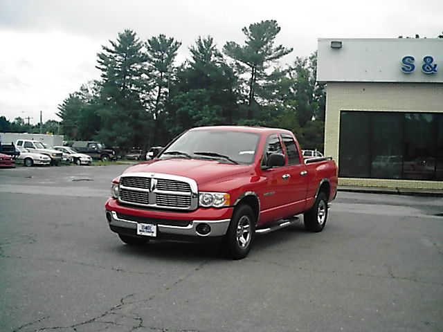 2004 Dodge Ram 1500 LS ES
