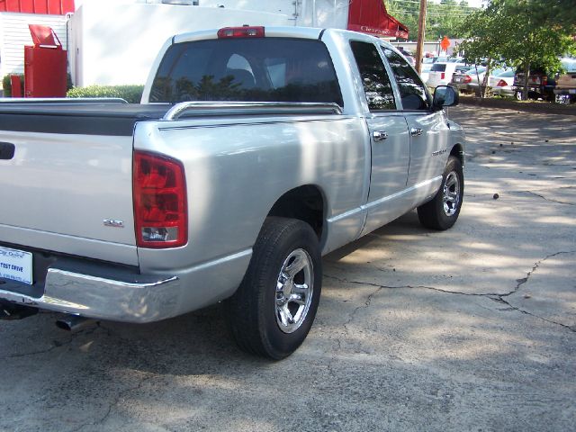 2004 Dodge Ram 1500 Ext WT