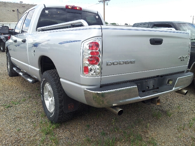 2004 Dodge Ram 1500 SLT