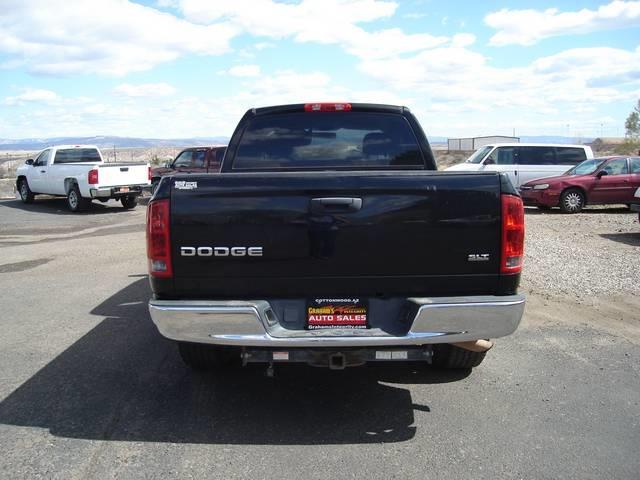 2004 Dodge Ram 1500 SL2