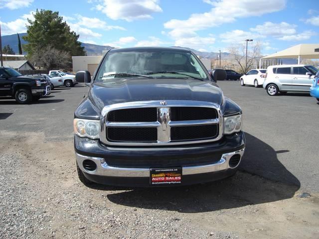 2004 Dodge Ram 1500 SL2