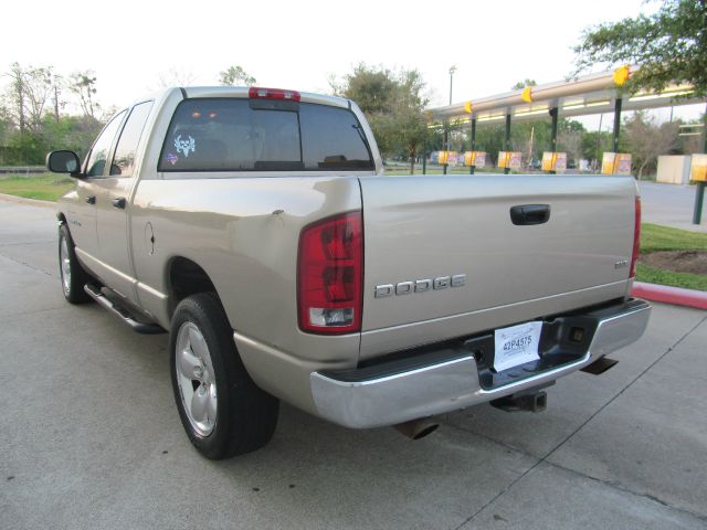 2004 Dodge Ram 1500 LS ES