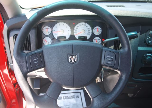 2004 Dodge Ram 1500 Collection Rogue