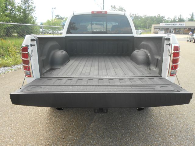 2004 Dodge Ram 1500 LS ES