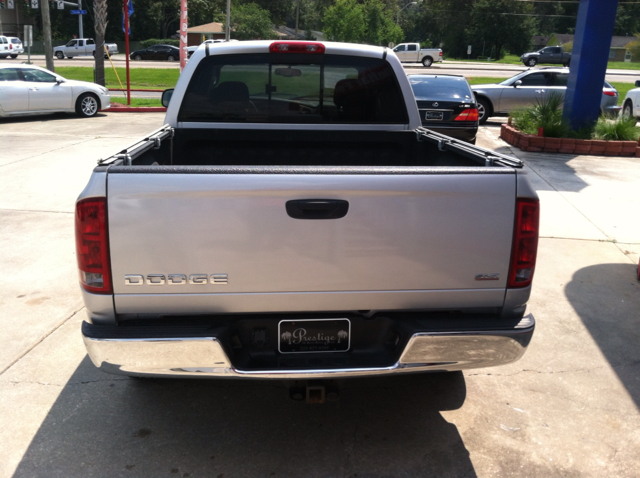 2004 Dodge Ram 1500 LS ES