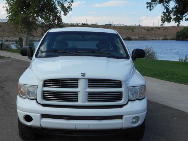 2004 Dodge Ram 1500 SLT