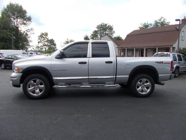 2004 Dodge Ram 1500 Collection Rogue