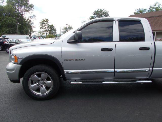 2004 Dodge Ram 1500 Collection Rogue