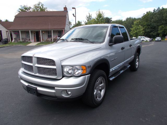 2004 Dodge Ram 1500 Collection Rogue