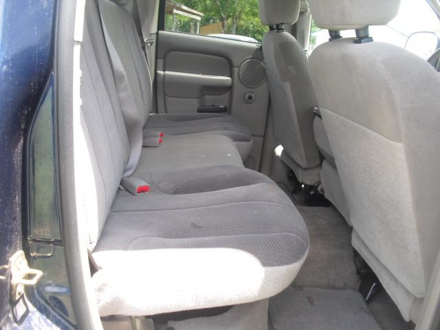 2004 Dodge Ram 1500 LS ES