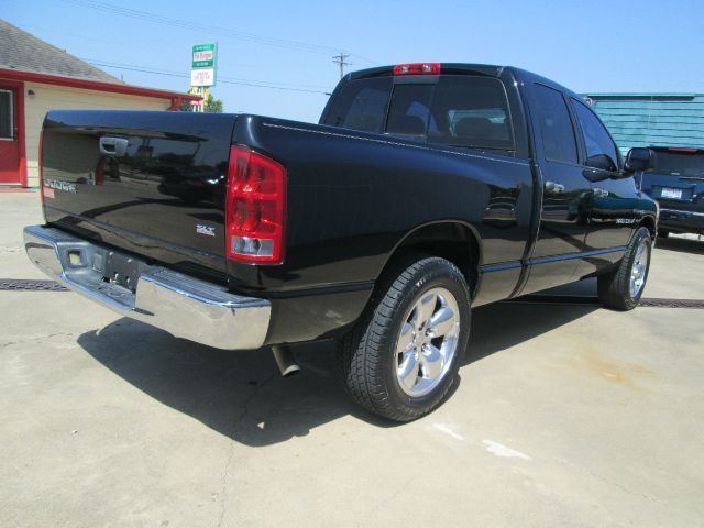 2004 Dodge Ram 1500 LS ES