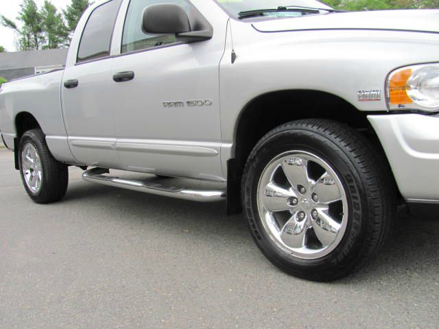 2004 Dodge Ram 1500 Black NOV Leather