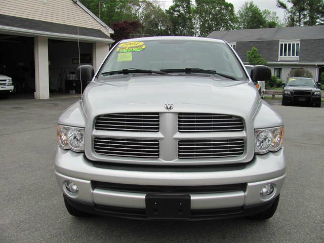 2004 Dodge Ram 1500 Black NOV Leather