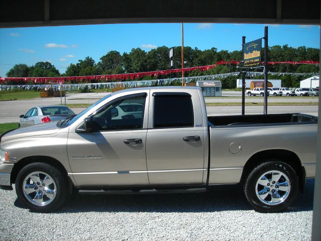 2004 Dodge Ram 1500 Ext WT