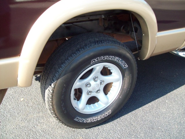 2004 Dodge Ram 1500 Collection Rogue