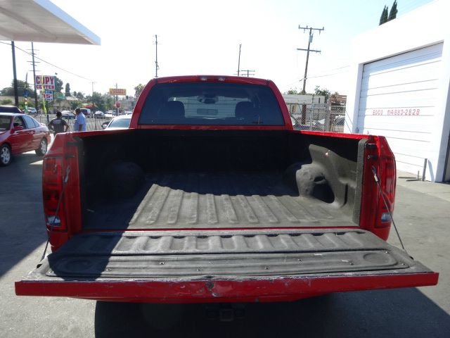 2004 Dodge Ram 1500 LS ES