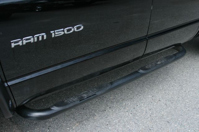 2004 Dodge Ram 1500 S L E