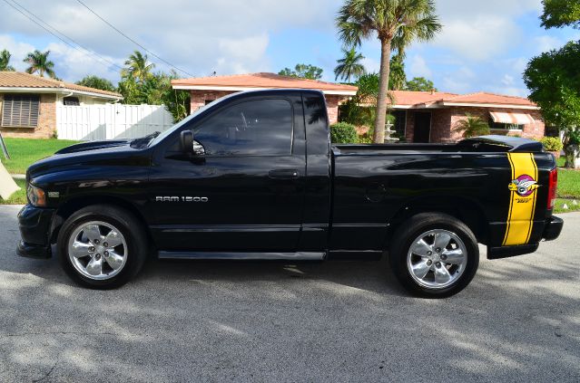 2004 Dodge Ram 1500 Crew Cab Standard Box 4-wheel Drive LTZ
