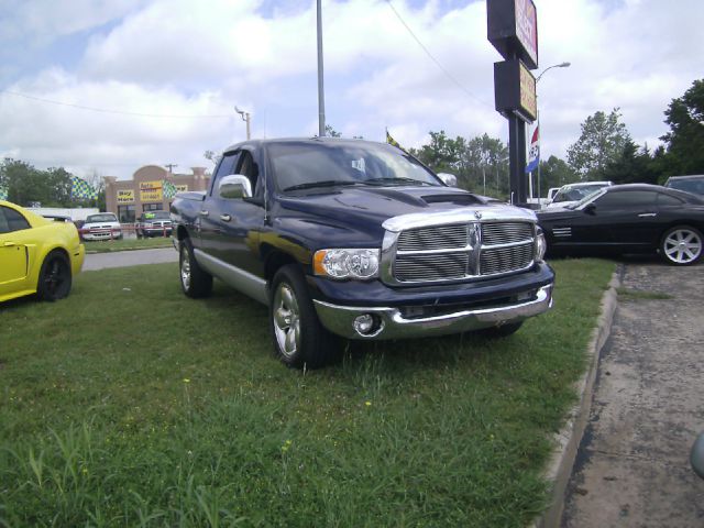 2004 Dodge Ram 1500 4dr LX 4WD Auto