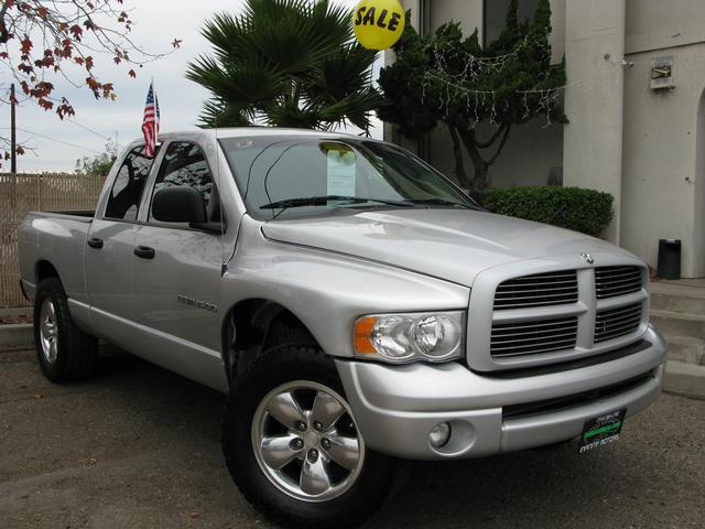 2004 Dodge Ram 1500 SLT