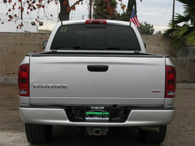2004 Dodge Ram 1500 SLT