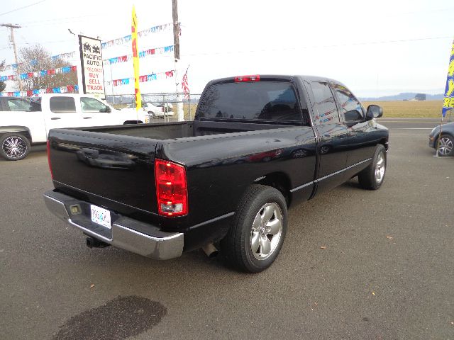 2004 Dodge Ram 1500 SLT