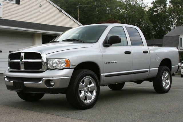 2004 Dodge Ram 1500 5dr Wgn Auto S FWD