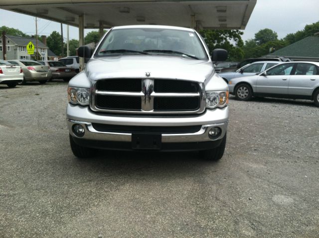 2004 Dodge Ram 1500 4dr LX 4WD Auto