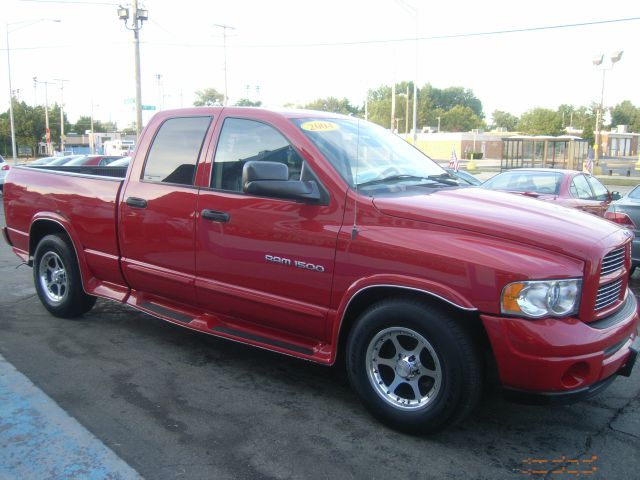 2004 Dodge Ram 1500 4dr LX 4WD Auto