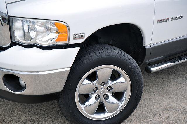 2004 Dodge Ram 1500 SLT