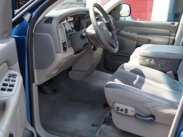 2004 Dodge Ram 1500 SLT