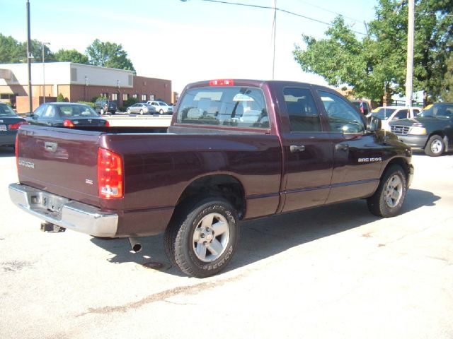 2004 Dodge Ram 1500 LS ES