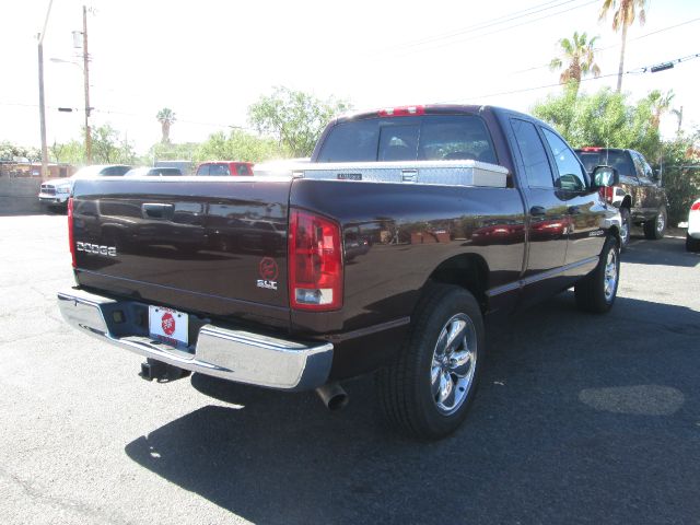 2004 Dodge Ram 1500 LS ES