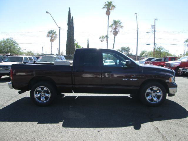 2004 Dodge Ram 1500 LS ES