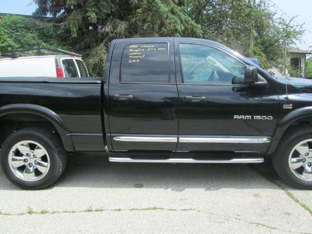 2005 Dodge Ram 1500 4dr 114 WB XLT 4WD