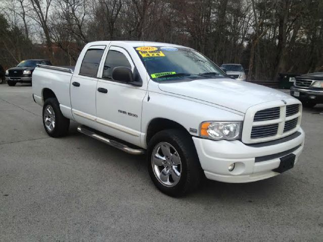 2005 Dodge Ram 1500 Ext WT