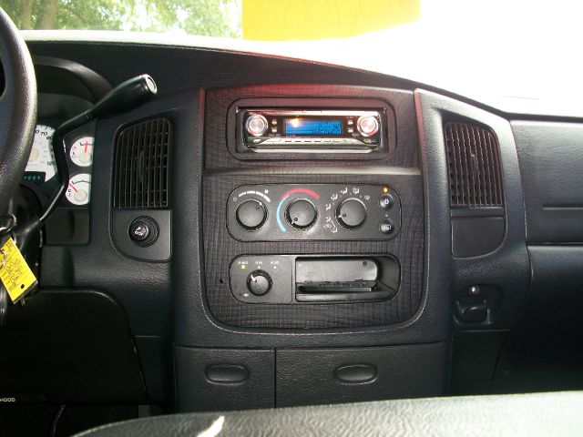 2005 Dodge Ram 1500 Ext WT
